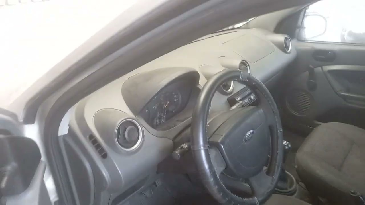 Novo projeto fiesta 2006 1.0 zetec rocam 