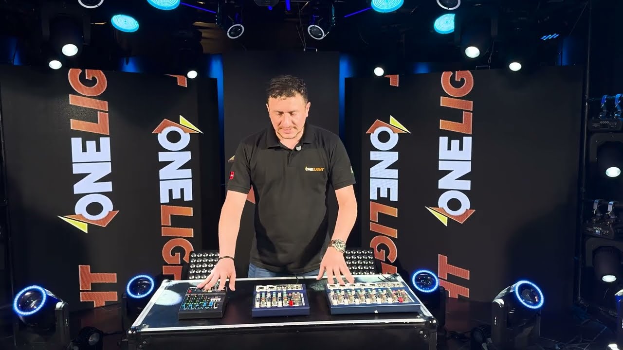 MESAS DE ÁUDIO COMPACTAS BRIWAX