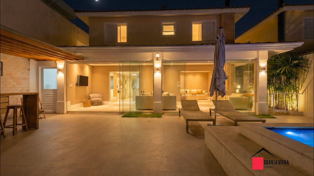 Casa dos sonhos a venda na Granja Viana 