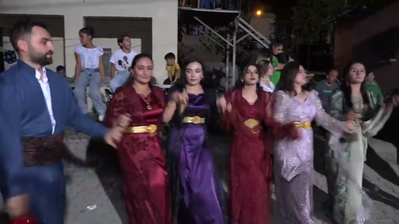 Şırnak Uludere Hilal Beldesi Tevfik ve Medya Çiftinin Kınası- Part4
