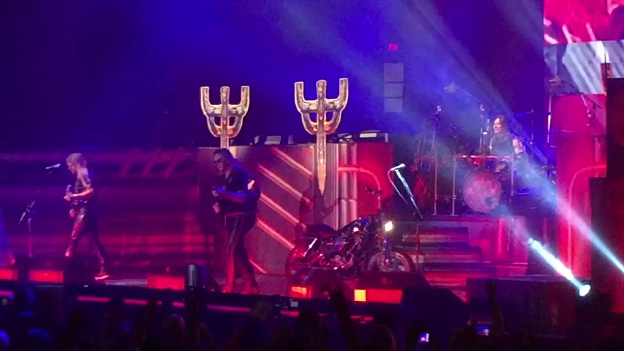 JUDAS PRIEST Glenn Tipton San Antonio 5/1/2018 Metal Gods, Breaking the Law, Living After Midnight