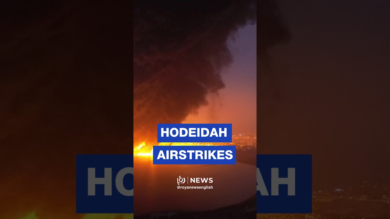 Footage shows Saudi airstrikes on Yemen&rsquo;s Hodeidah port