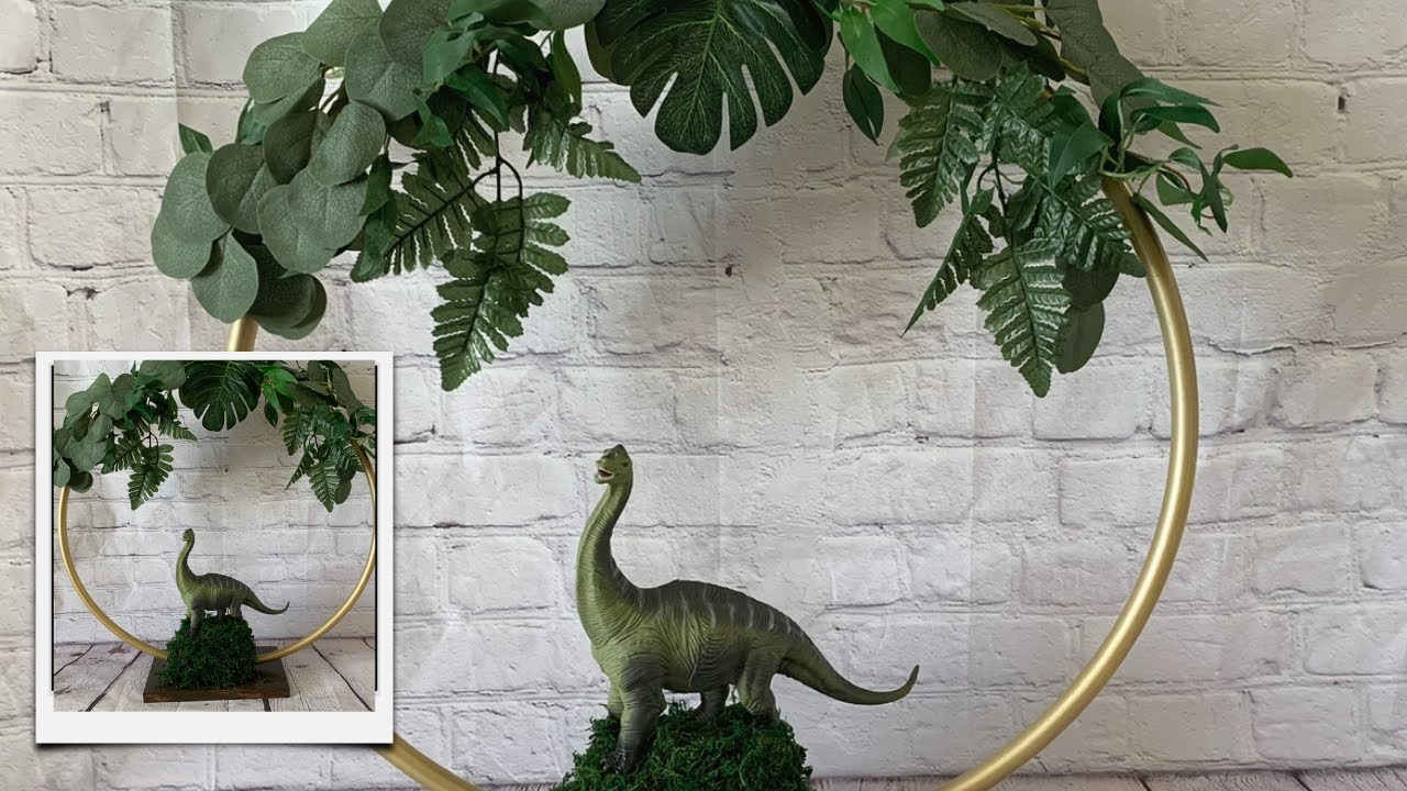 DIY Centro De Mesa con Dinosaurio