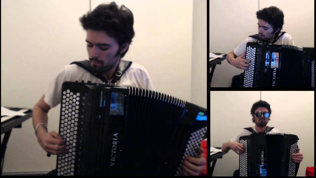 Thunderstruck - AC/DC - CharlesPlays (accordion cover)
