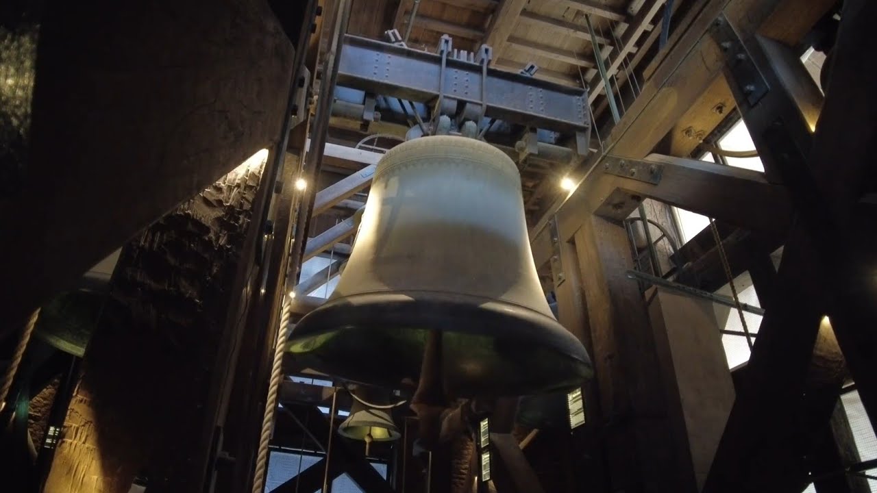 Utrecht, Salvator Domtoren - Dodenherdenking 2023