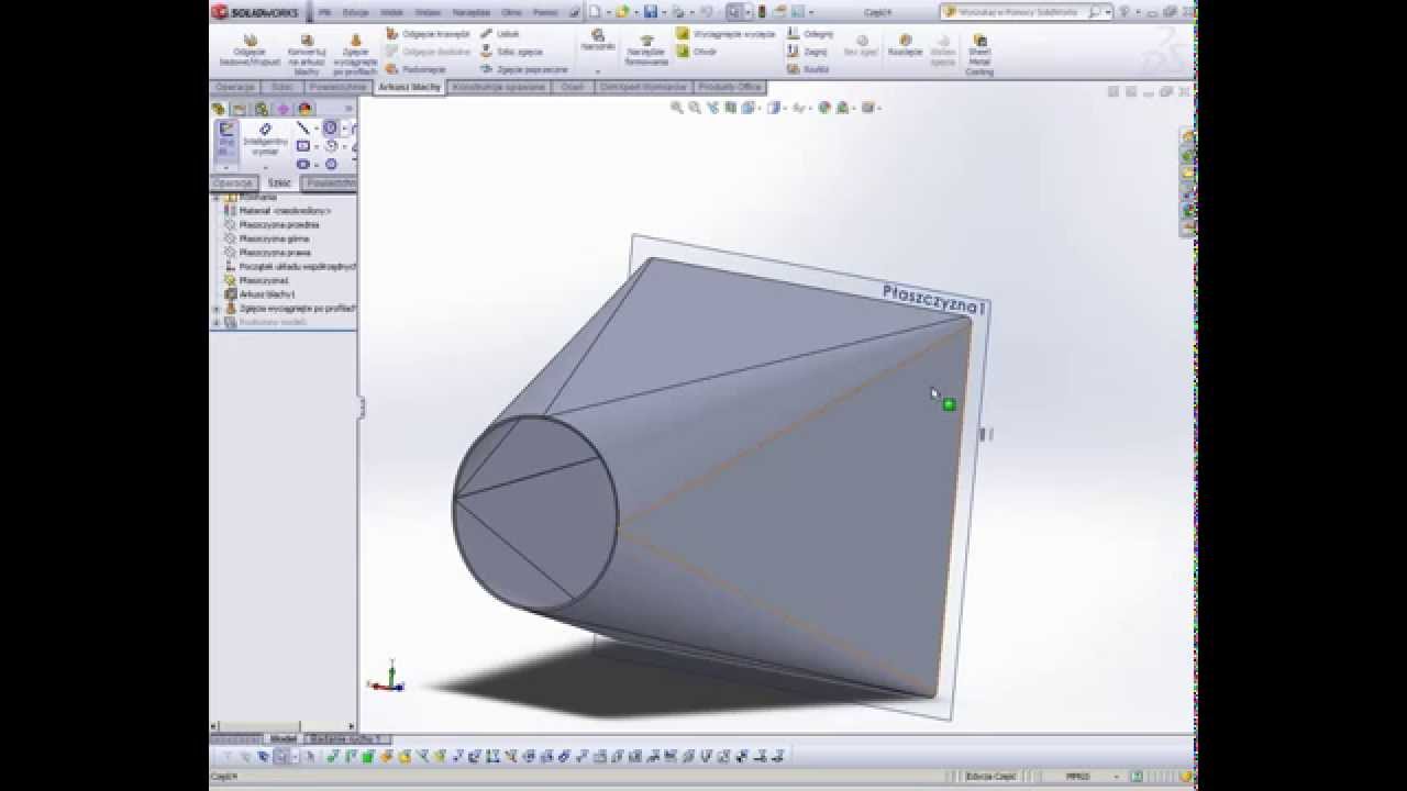 SolidWorks. Arkusz blach przejście koło kwadrat.