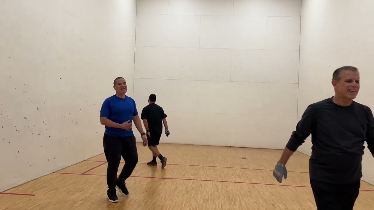Hurricane’s First Time Playing 4Wall Handball | Hilarious!!!