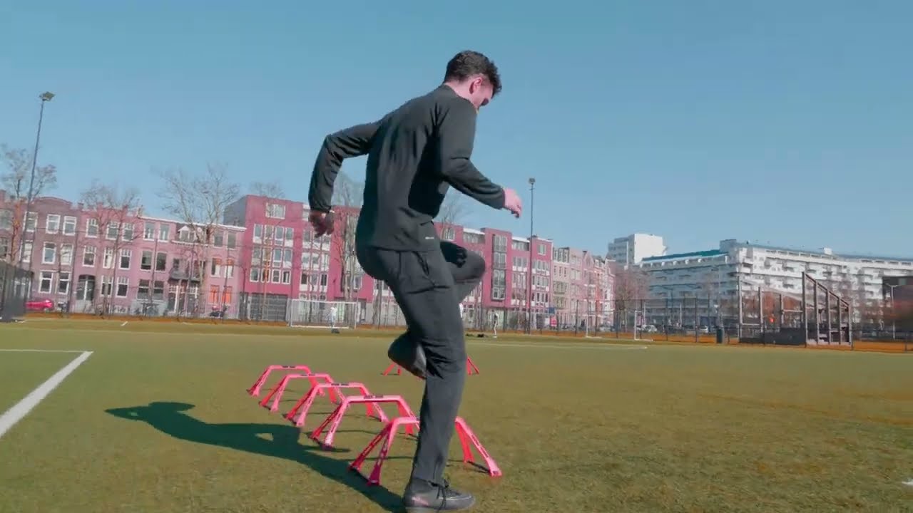 Trainingsmaterialen voor voetbal #1 | Goalgetter Agility Master 3 in 1 | Footballgadgets.shop