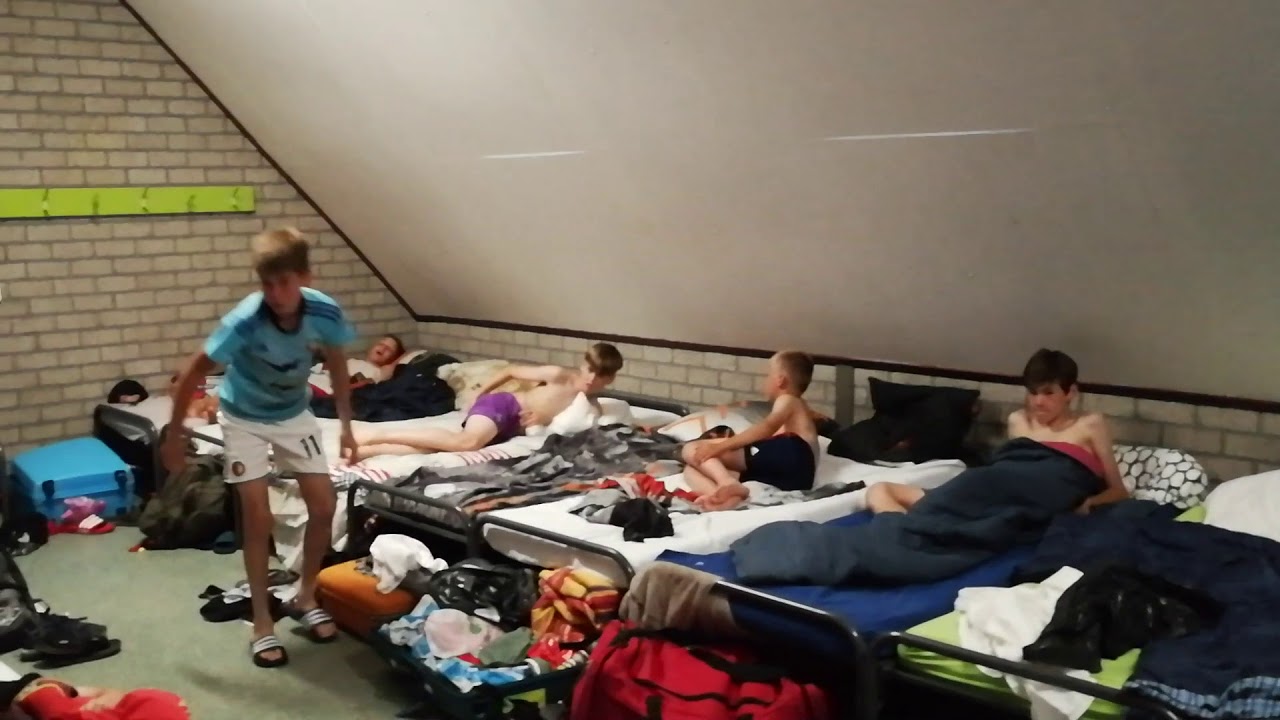 D Kamer Heel vroeg of laat?
