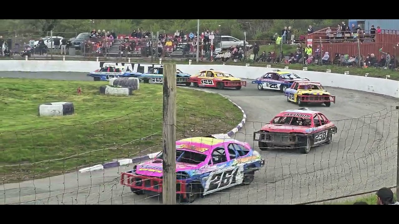 2litre Saloons Heat 1 St Day 05/05/24