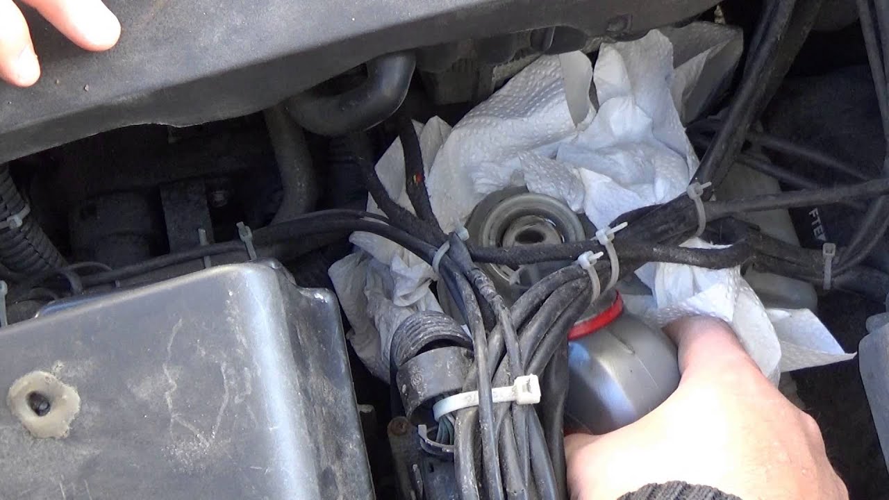 🛠️ Bremsflüssigkeit wechseln beim Skoda Fabia