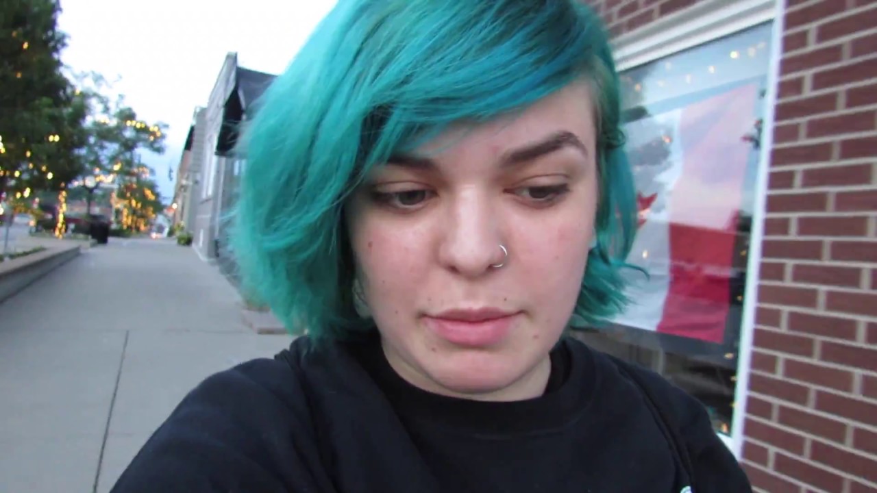 WALKING BAREFOOT FOR THE FIRST TIME