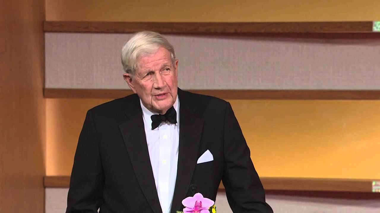 Mr. William H. Luers's comments at the 2013 Awards Ceremony【Official Video】