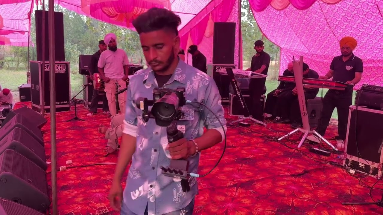 ￼Singer Resham Singh Anmol Ne Sadhu Kanth de Naal App Khush ho ke Gaya ￼￼￼Our Bhut Satkar Baksha ￼￼🙏