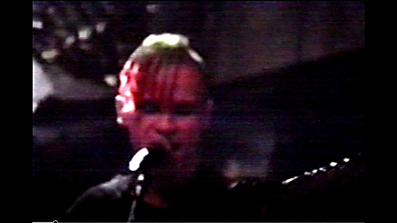 Rotzlöffel & Hasch oder Alk (H.O.A.), Punk aus Dresden, Live im Cafe Olé/Eisenhüttenstadt cirka 1997