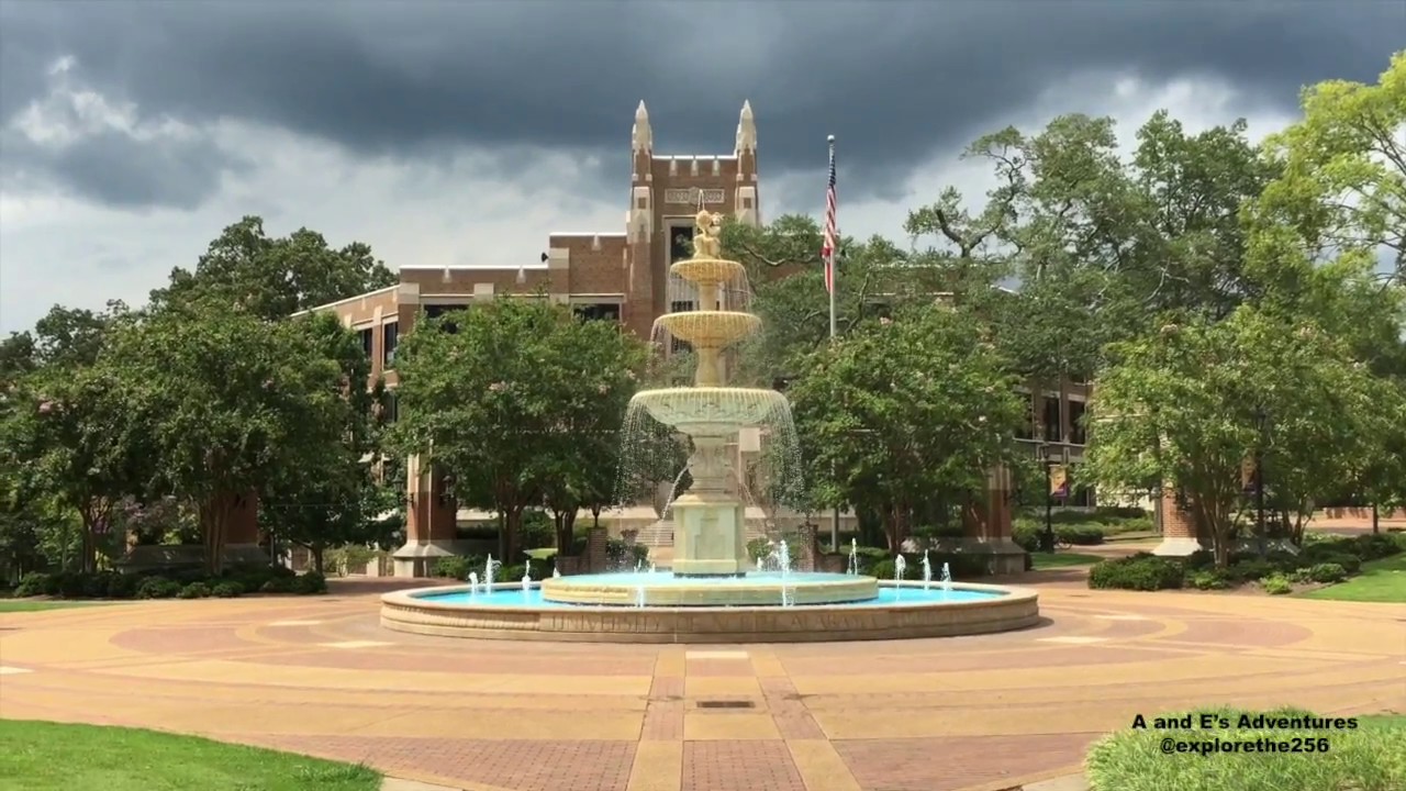 Downtown Florence, AL: Court St./University of North Alabama