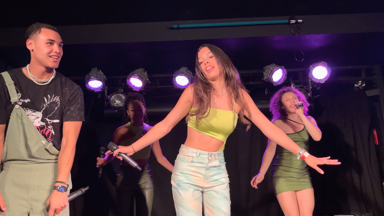 angelsnbandits tiktok mashup ultimate boyband tour london 12.09.21