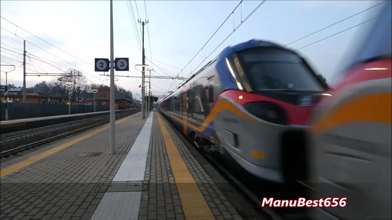 TRENI IN TRANSITO ALLA STAZIONE DI CASTELFRANCO EMILIA!