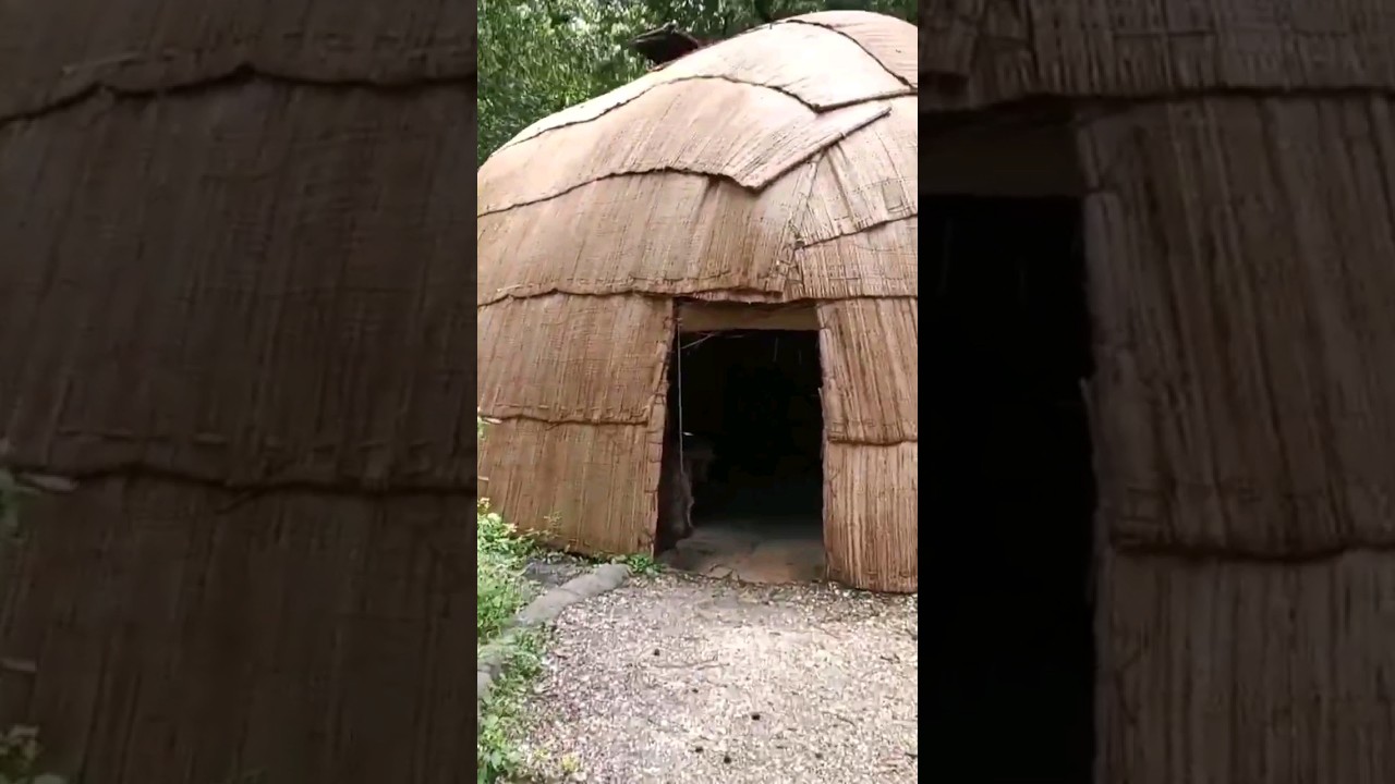 Powhatan Indian Village - Yehakhin Hut - Jamestown  Settlement - Williamsburg, VA #alongtheway