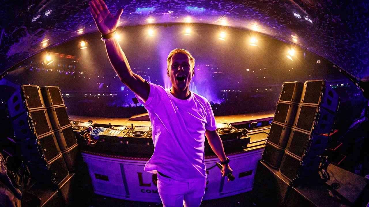 Armin van Buuren live at Tomorrowland 2022 (Weekend 2)