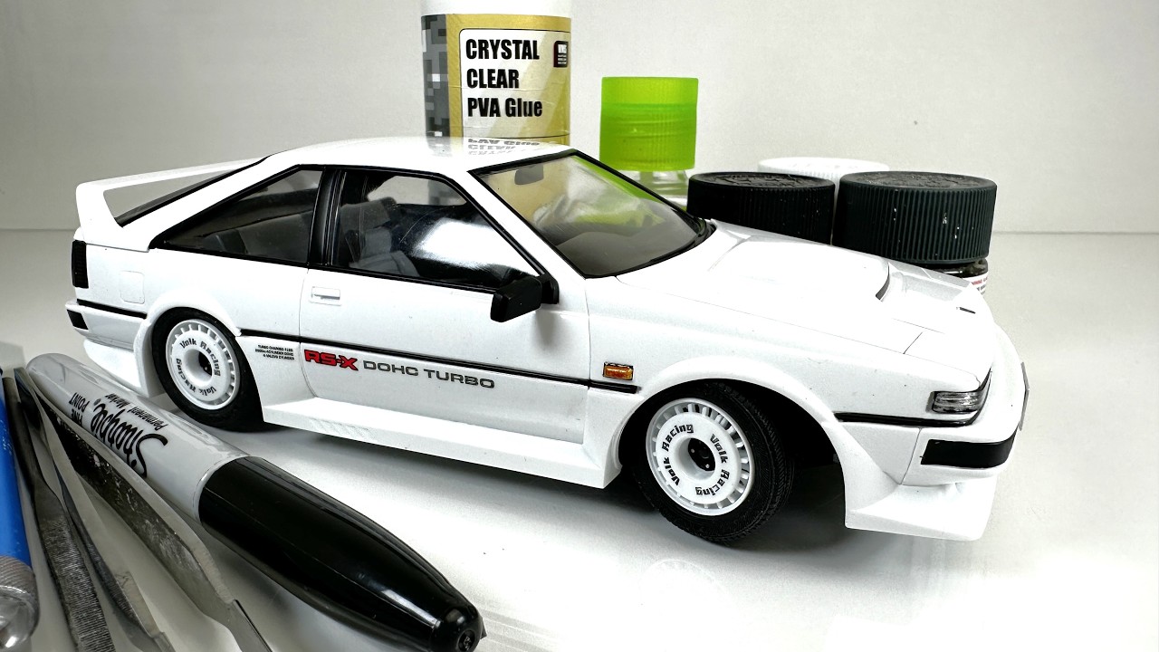 Building a Miniature Nissan Silvia S12 by Aoshima (DATSUN 200ZX)