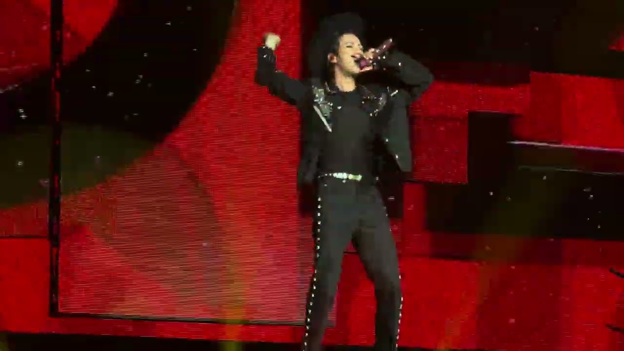 Rope It - love his moves, so hot! @ Jin's 