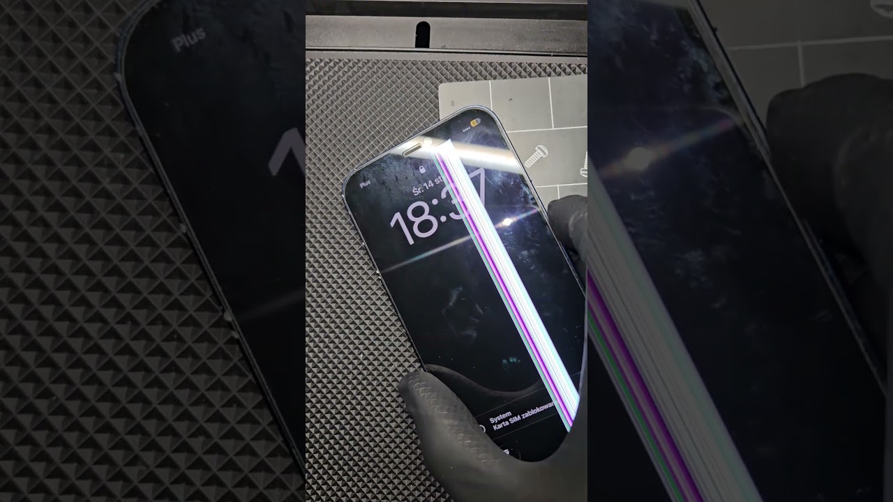 Iphone 12📱Nowy wyświetlacz📲Pod bramą jednostki 🪖Czas ok 1 godziny ⏳Dojazd 🚗