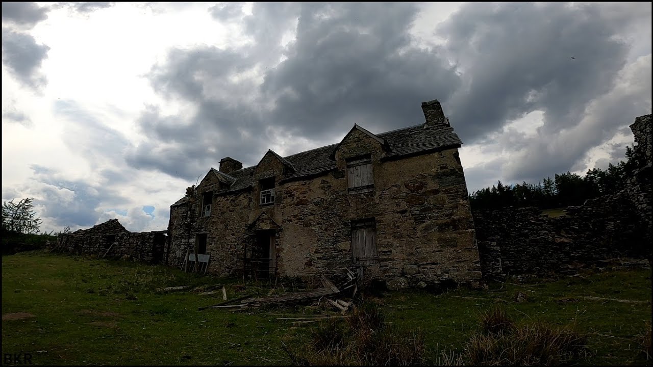 Abandoned Victorian Farmhouse - SCOTLAND
