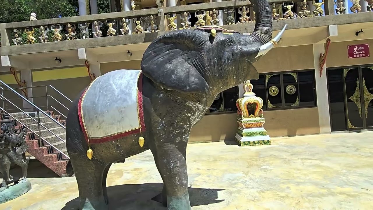 Phuket Old Town:Der Besuch beim Khao Rang Samakkhithan