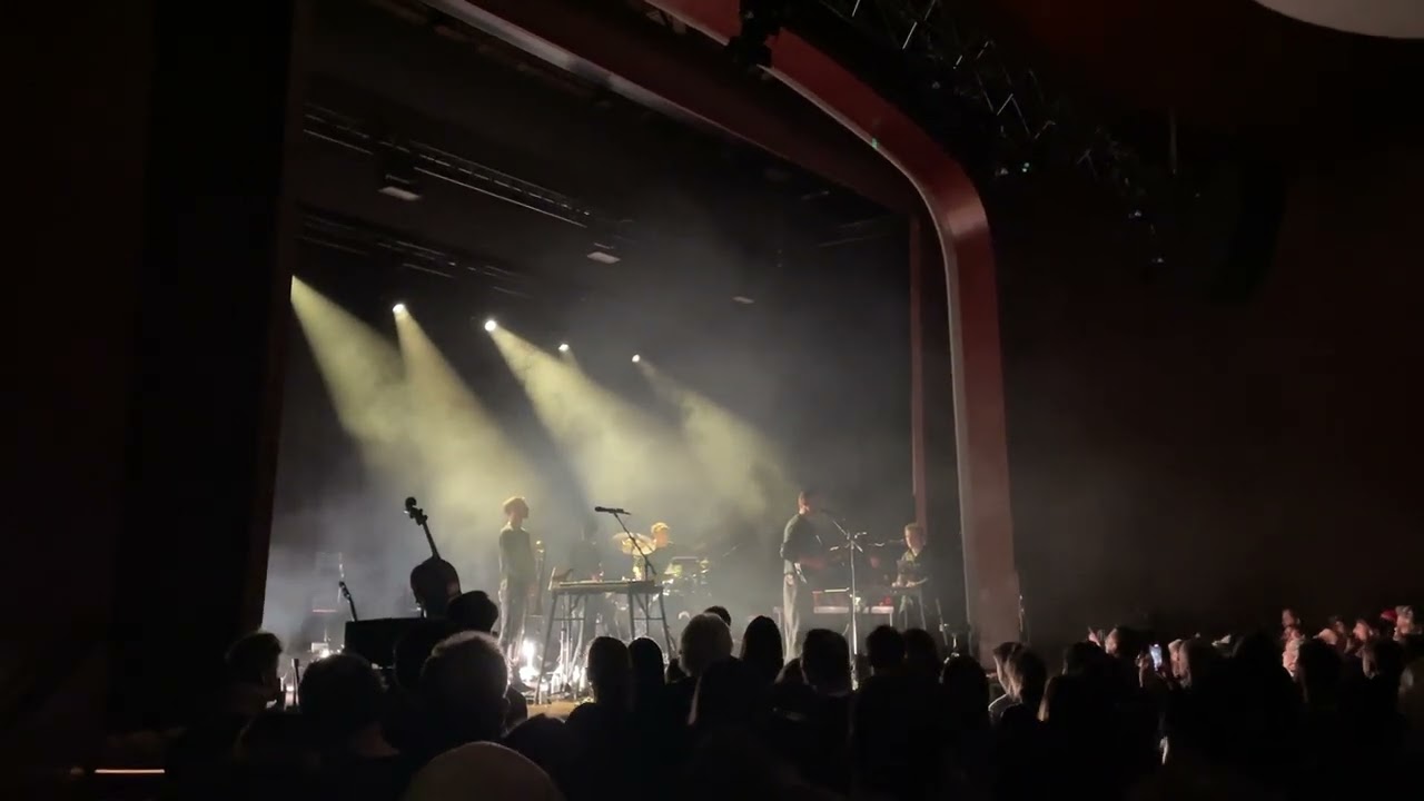 Apparat Live @ A Hum Of Maybe Tour in Alte Kongresshalle, München (Die-27- Jan-26) Part 14