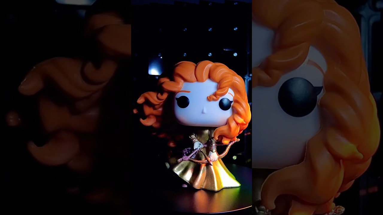 Merida - Disney Ultimate Princess Collection | Funko Pop 360 #disney #disneyprincess #funkopop