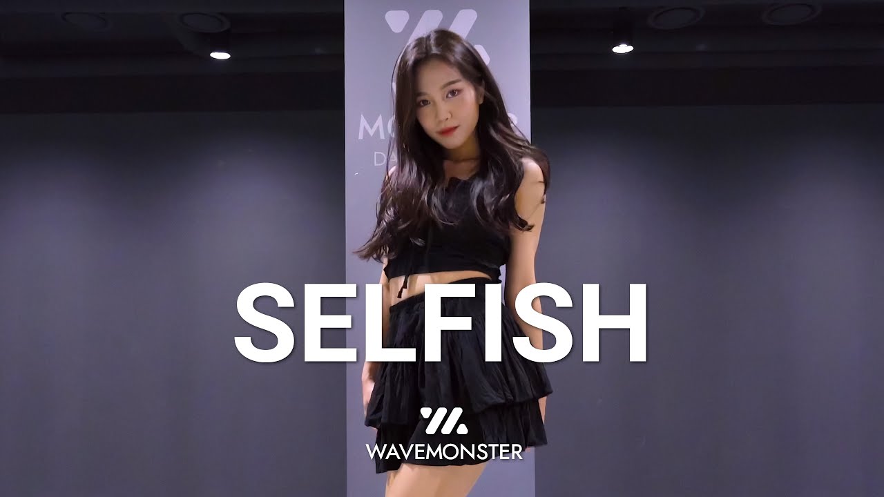 유아 (YooA) - 'Selfish' | NARIE Dance Cover