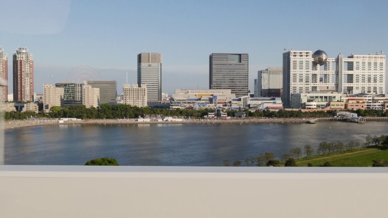 Tokyo Rainbow Bridge drive 4K side 2017