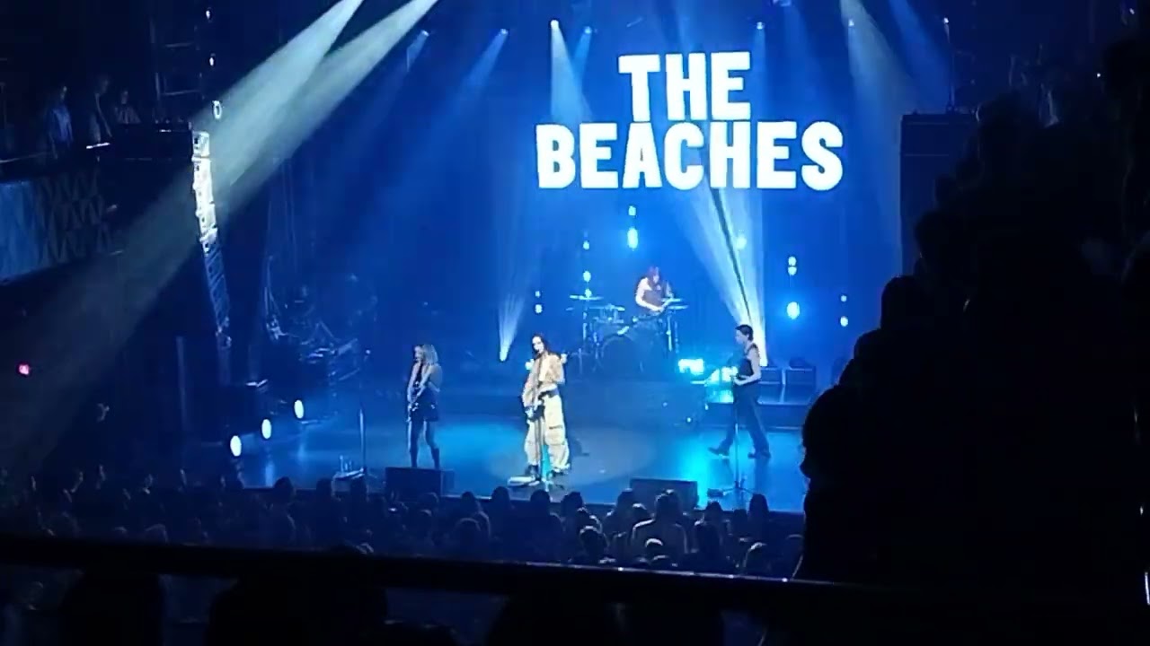 The Beaches live at Vega 20260221