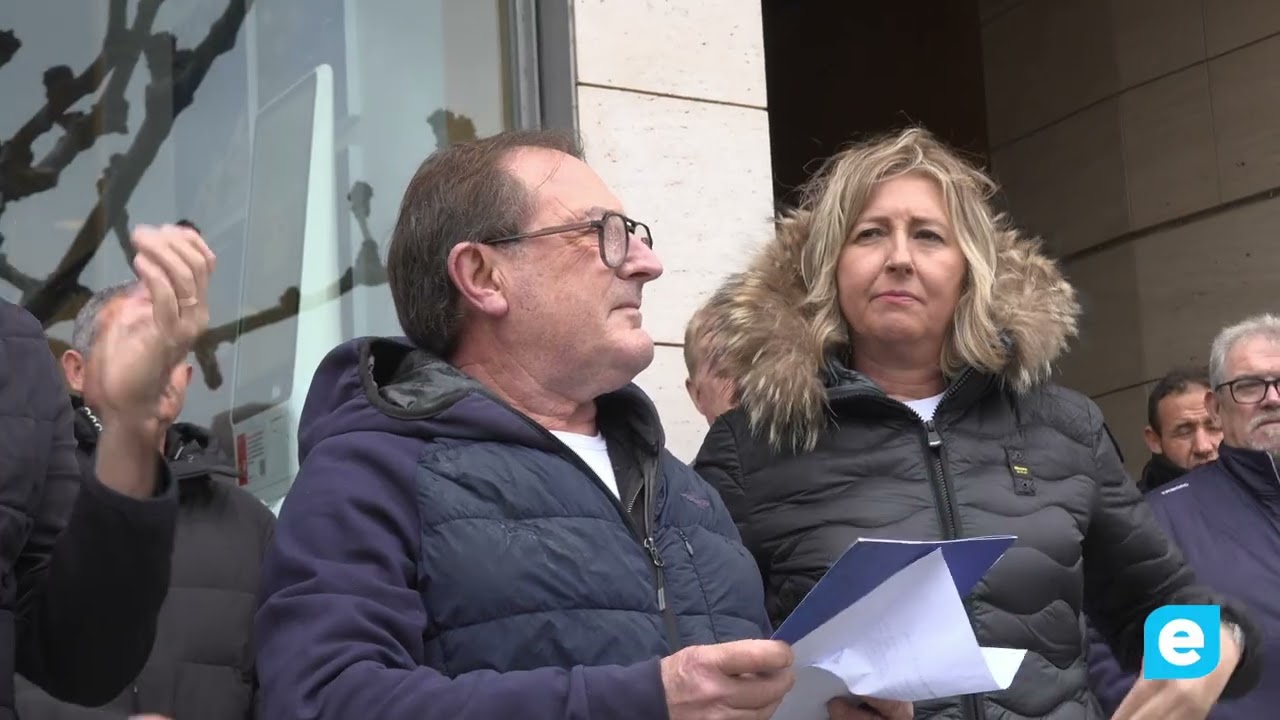 Roses expressa el condol per l’accident ferroviari de Còrdova amb un minut de silenci