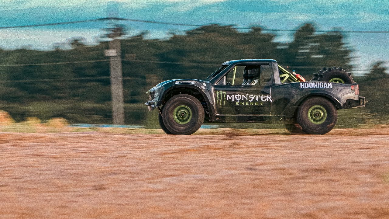 Traxxas Unlimited Desert Racer 1/7 Scale UDR Monster Energy Custom Ver. Trophy Truck RC Car off road