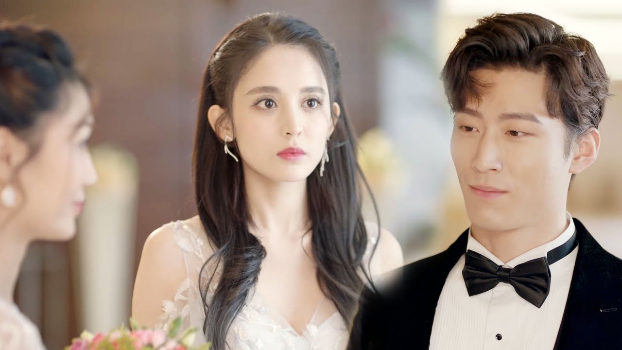 🎀【MOVIE】霸總以為灰姑娘要結婚，去搶親，卻發現結婚的人不是她，高興壞了！ #十年三月三十日 #好看中国电视剧 #爱情