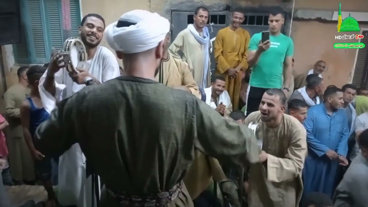 شاهد فرحة مولد النبي 💗ورقص وبهجة القلوب والأرواح 🤔مع الشيخ مصطفى فاروق 🎻2024