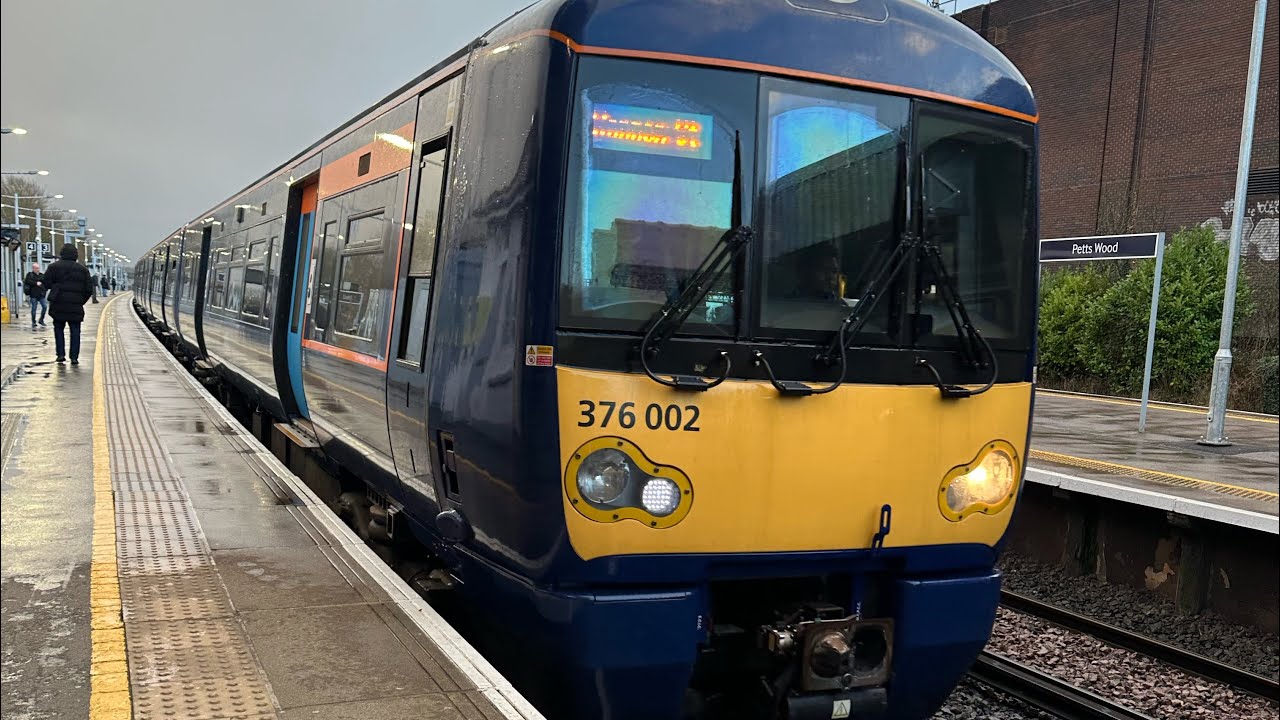 Full Journey Onboard 376002 From Petts Wood To Chislehurst 
