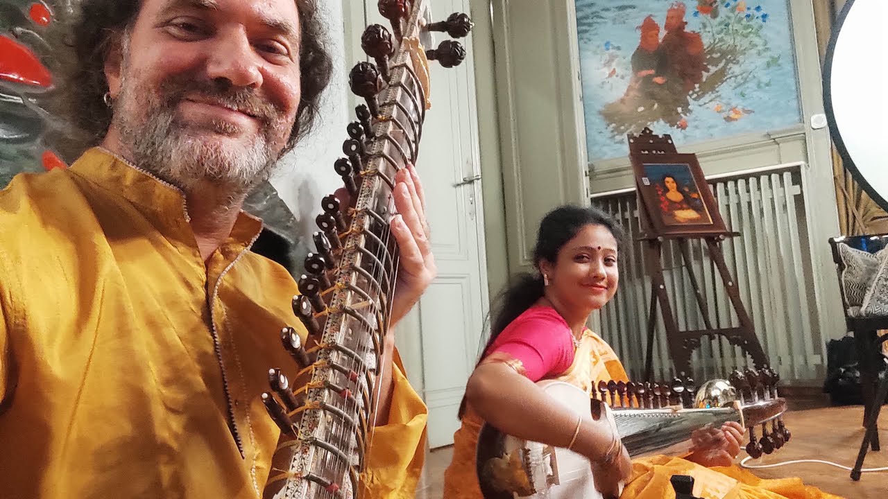Alokesh Chandra (sitar), Troilee Dutta (sarod). Austria 2023