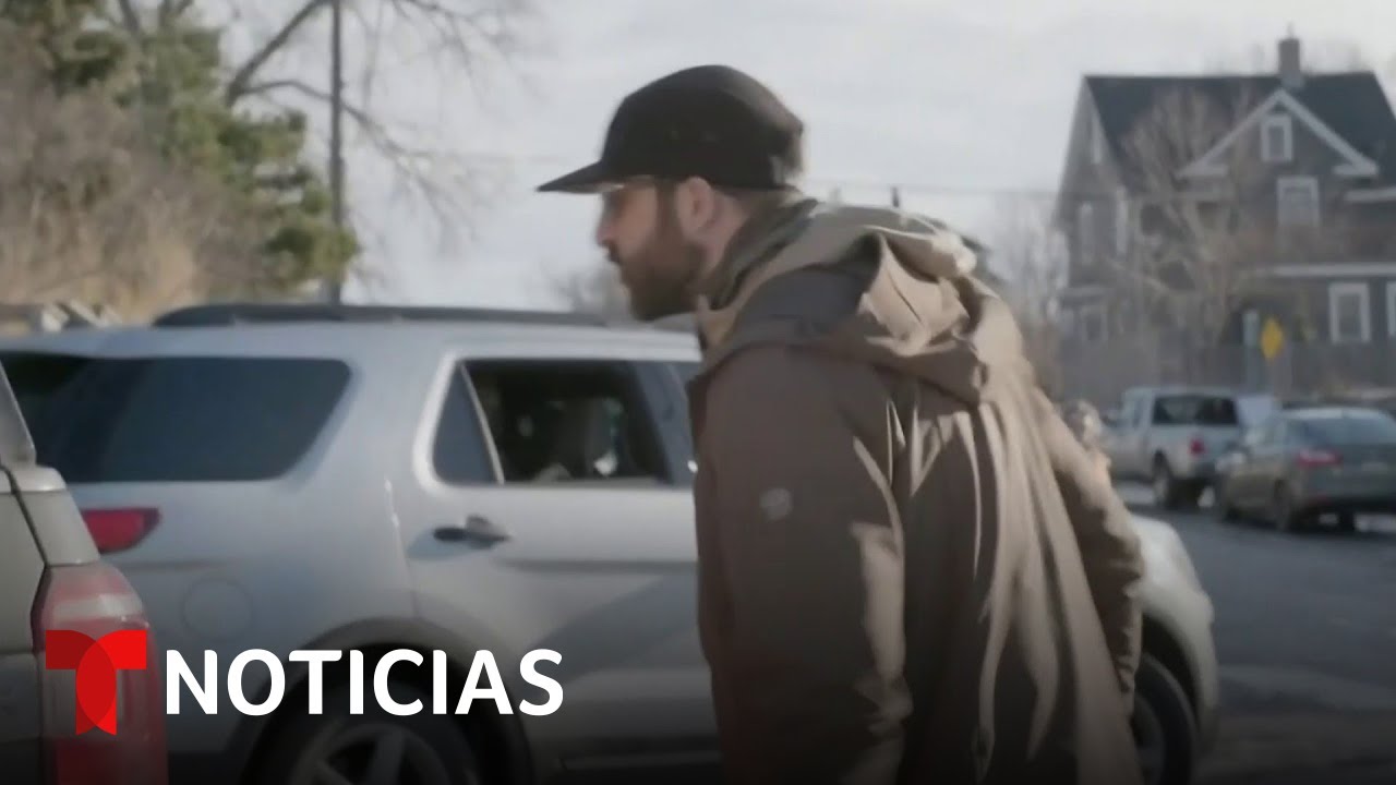 Sale a la luz un nuevo video de Alex Pretti de días antes de su muerte | Noticias Telemundo
