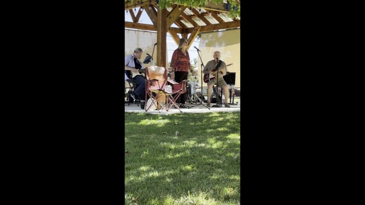 Cut 3 Live Interpretive Band at South Slope Wines & Bistro, Just the Two of Us by Bill Withers