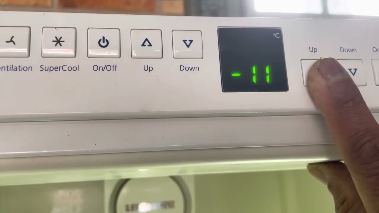 Activation of sensor test mode on Liebherr square button models
