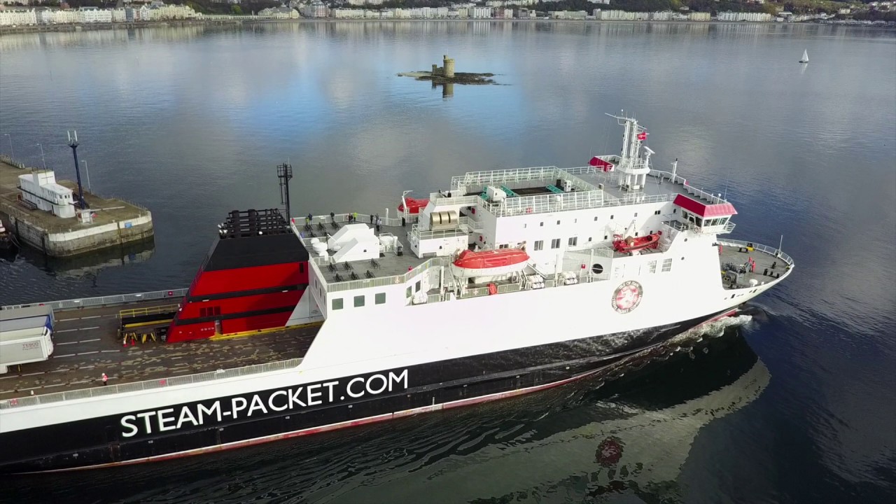 Isle of Man Steam Packet Ben-My-Chree Leaving Douglas