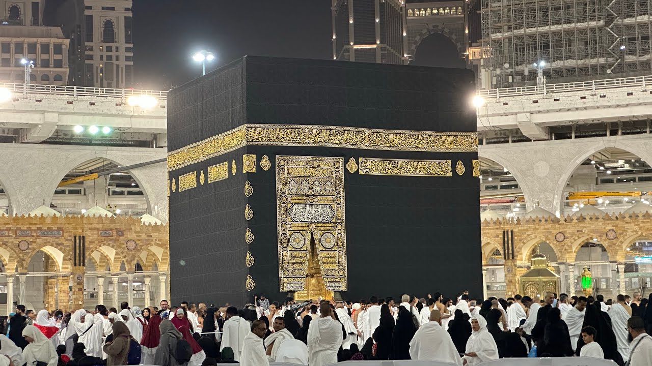 My First Umrah | Alhumdulilah ♥️ | Ammara Ahmad
