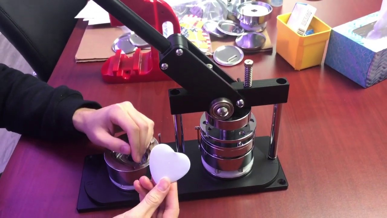 Chibuttons Heart Buttons Made Using B400 Machine (Chibuttons.com)