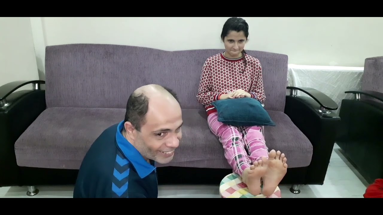 تحدي بيني وبين اختي على مين بيتحمل فلقه 😷ويلي تربح تتحكم بلخسران