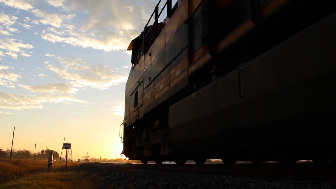 [HQ] 6 full minutes of GEVO-12 idle -  4,400 Horses idling - Real Time, No looping