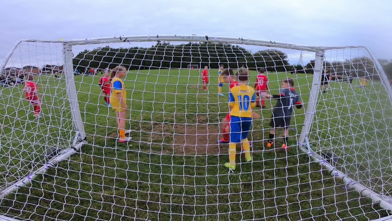 Grimsby Borough vs Discoveries Rovers