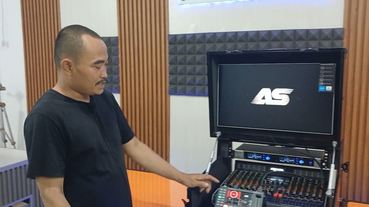 Hardcase Portable Audio Video Multifungsi